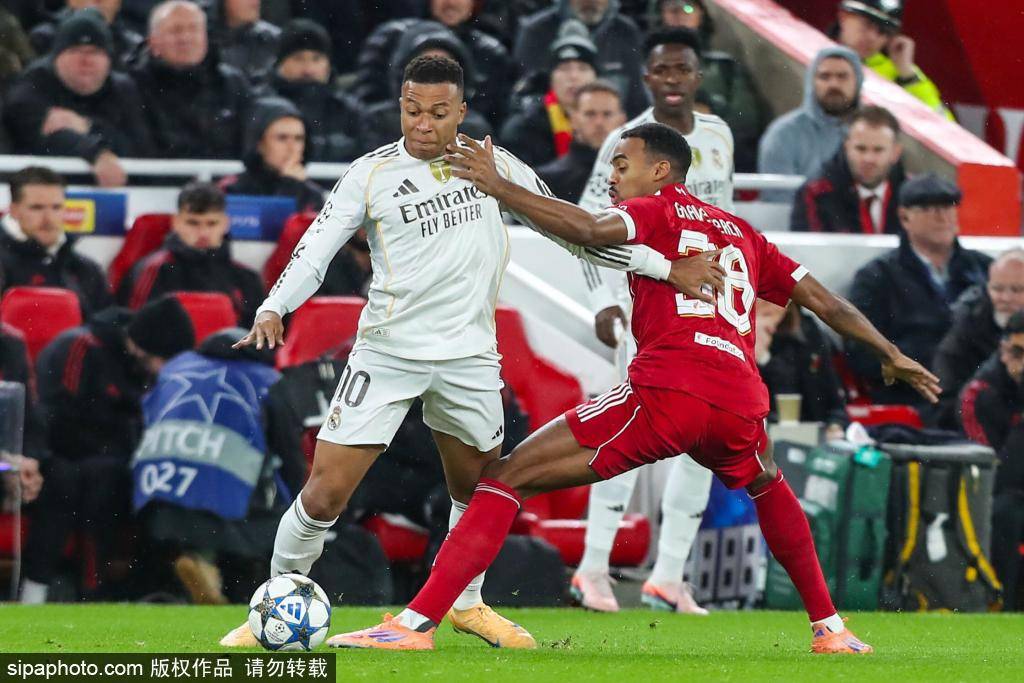 登峰造极！官方：登贝莱荣膺2025年FIFA年度最佳球员，为90后首人